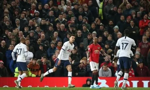 Man Utd làm điều không tưởng, nhưng cần loại bỏ 1 người