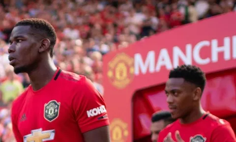 Man Utd ngược dòng, 2 người Pháp bị 'nhấn chìm' cùng lúc