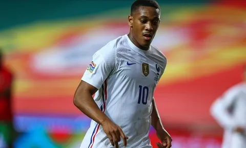 Man Utd nhận hung tin, có thể mất Anthony Martial ở trận gặp West Brom
