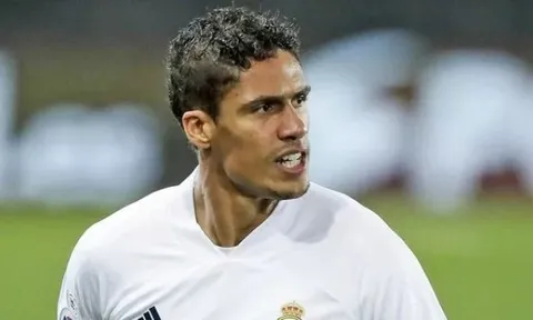 Man Utd ra mức giá tối đa cuối cùng cho Raphael Varane