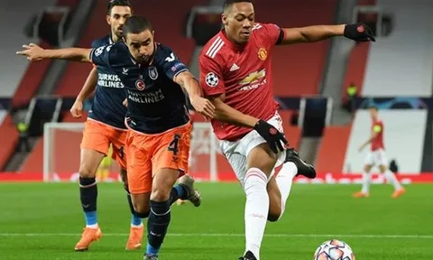 Man Utd thắng Istanbul: Khi Ole bắt đầu 'phà hơi nóng' vào Martial