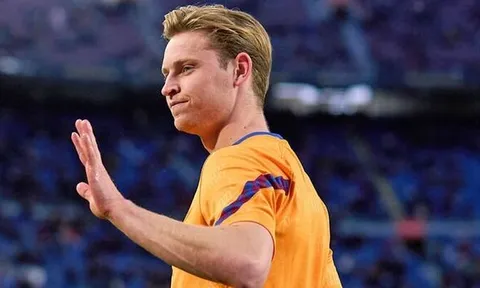 Romano: "Họ sẽ theo đuổi De Jong đến phút cuối cùng"
