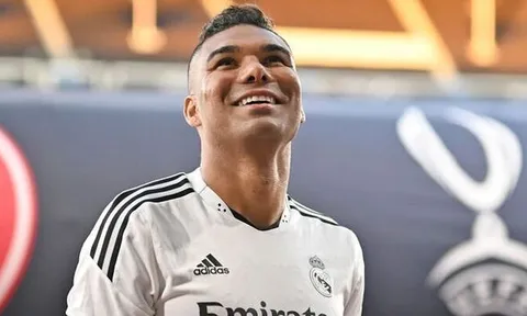 Tới Old Trafford, Casemiro khoác áo số mấy?