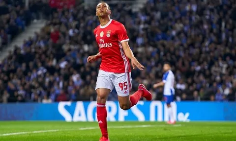 Man Utd trực tiếp xem giò cầu thủ ghi 10 bàn sau 20 trận cho Tottenham