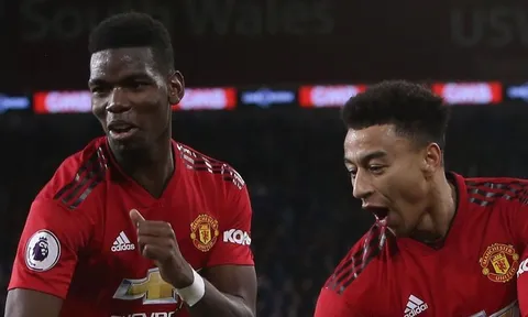 CĐV Man Utd: "Cậu ta sắp trở lại ư? Chết tiệt!"