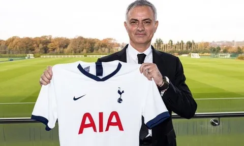Mourinho tới Tottenham, fan Man Utd đồng loạt 'gọi hồn' 1 người