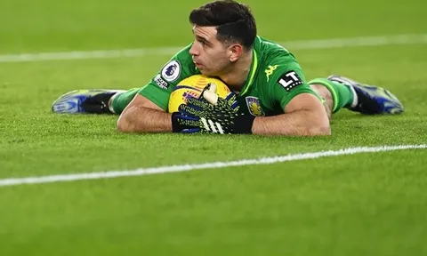 Thay De Gea, Man Utd bứt phá dẫn đầu cuộc đua mua 'hàng thải' Arsenal