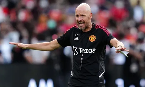 Dean Jones nêu cầu thủ gây sợ hãi của Man Utd