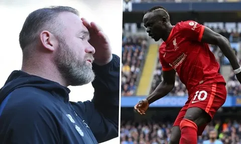 Mane cân bằng một thành tích chỉ mới có Rooney làm được