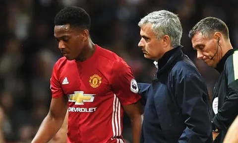 Chê Mourinho - Solskjaer, Martial bị 'hủy diệt'