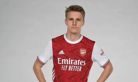 Martin Odegaard đã chọn số áo của mình tại Arsenal