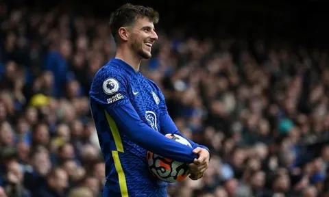 Gus Poyet: 3 họng pháo của Chelsea không thể so bì với Mason Mount