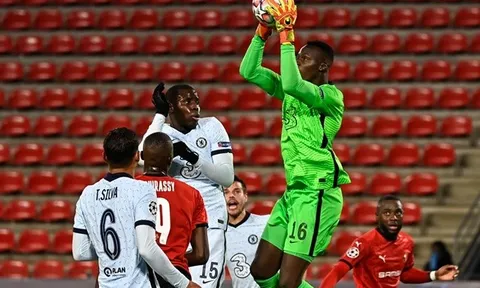 Edouard Mendy lại thăng hoa, 'báu vật' Chelsea phấn khích tột độ