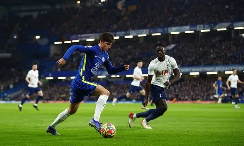 3 ông lớn Premier League chèo kéo tiền vệ Chelsea