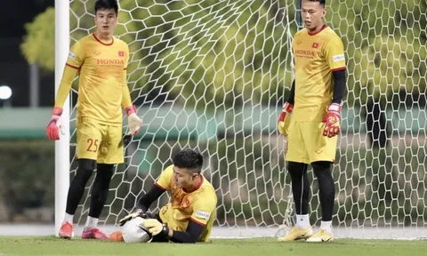 Mất Văn Lâm, thầy Park sẽ chọn ai cho khung gỗ ĐT Việt Nam?