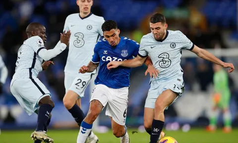 Mateo Kovacic: "Cậu ấy là tài năng xuất chúng và nắm giữ tương lai Chelsea"