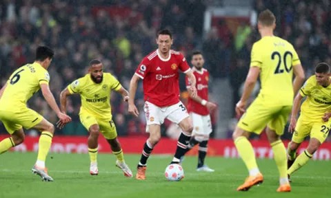 Gary Pallister chỉ ra sai lầm chuyển nhượng đầu tiên của Man Utd