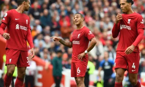 Hòa Brighton, sao Liverpool trút giận trong buổi phỏng vấn