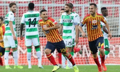 Lấy cảm hứng từ Messi, sao Ý lập siêu phẩm đá phạt cho đội nhà