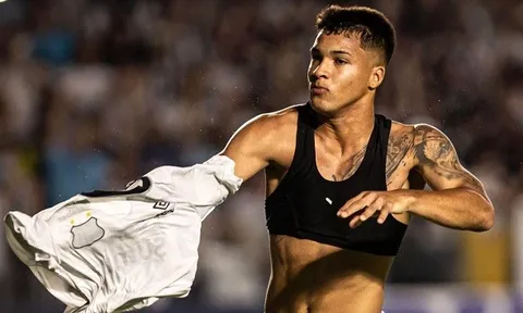 Liverpool nhắm người kế nhiệm cho Firmino