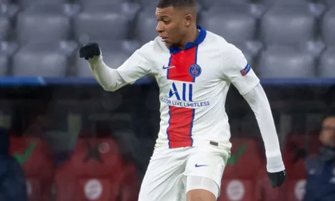 2 lần xé lưới Bayern, Mbappe sánh ngang huyền thoại bóng đá Pháp