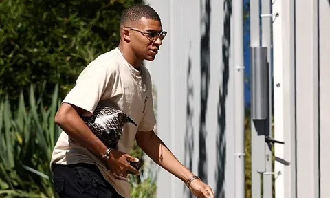 Hình ảnh đáng mong chờ nhất của Mbappe tại PSG