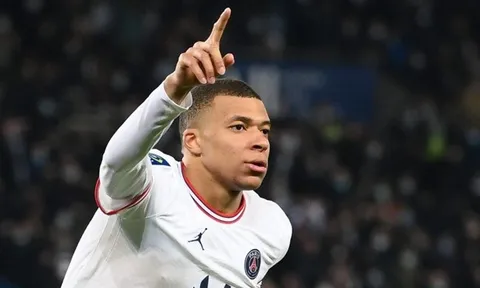 Mbappe đặt ra yêu sách để gia hạn với PSG