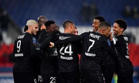 Mbappe ghi tuyệt phẩm, PSG xây chắc ngôi đầu