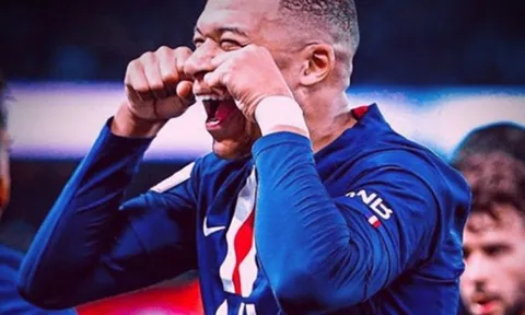 Mbappe khước từ 3 đề nghị, ra 'yêu sách' với PSG