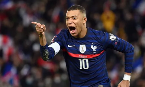 Mbappe xem thường nền bóng đá của Messi - Neymar