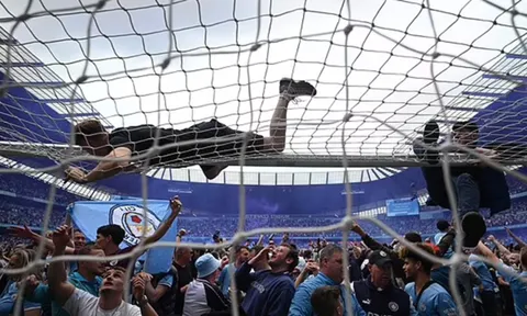Man City ra tuyên bố chính thức sau trận Aston Villa