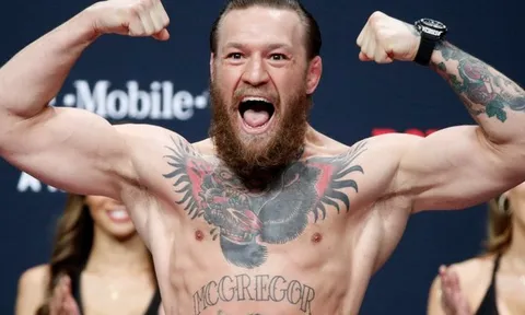 McGregor muốn mua lại Chelsea với giá 1,5 tỷ bảng