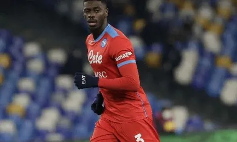 Axel Tuanzebe lên tiếng sau khi rời M.U