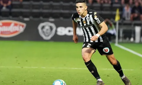 Mendes giới thiệu hàng tuyển, Man Utd "lắc đầu lia lịa" vì một lý do