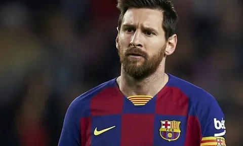 Bỏ La Liga sang một bên, Messi quyết 'cạn tàu ráo máng' với Barca