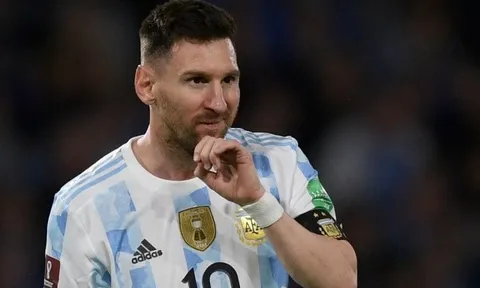 Messi ấn định thời điểm xem xét tương lai ở ĐTQG