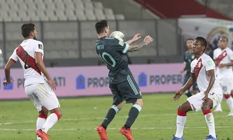 Messi im tiếng, sao Inter "nổ súng" giúp Argentina diệt gọn Peru