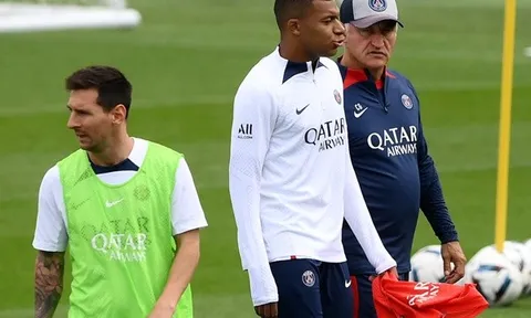 Messi là nguyên nhân khiến Mbappe muốn rời PSG
