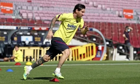 Messi "mài gươm", CĐV Barcelona nín lặng chờ tin lành