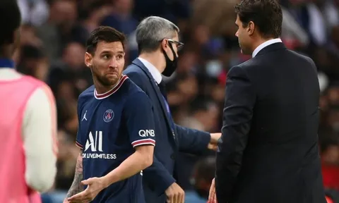 Carrasco: 'Messi đã gửi burofax cho Barca, cậu ấy có thể làm hơn thế với PSG'