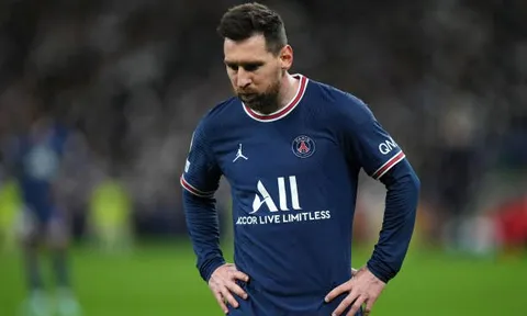 Messi thể hiện ra sao trong ngày PSG bị loại?