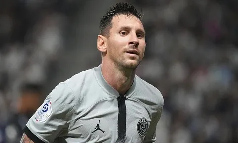 Messi trước cơ hội trở thành cầu thủ nhiều danh hiệu nhất lịch sử