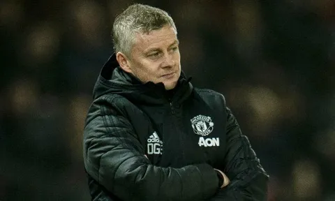 Sancho "khoanh tay đứng nhìn", Man Utd đành đầu hàng Dortmund