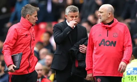 Man Utd sắp 'sụp hố', trợ lý Solskjaer vẫn tuyên bố 1 câu động trời