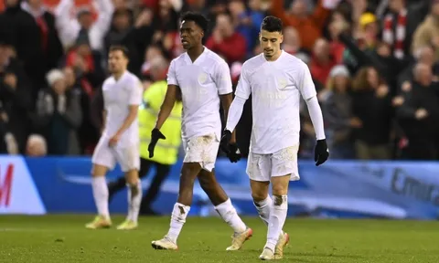 Mikel Arteta bị chỉ trích vì để trụ cột nghỉ ngơi