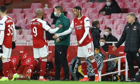 XONG! Aubameyang bị sốt rét, Mikel Arteta nói rõ tình hình
