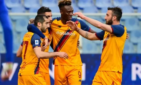 AS Roma bất bại 10 trận liên tiếp tại Serie A
