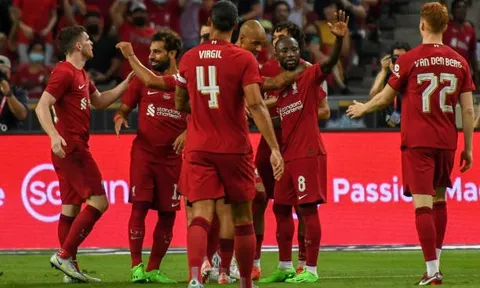 Salah nổ súng, Liverpool dễ dàng hạ gục Crystal Palace