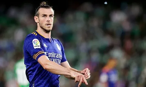 Mời gọi kình địch, Bale muốn tiếp tục đánh golf ở Madrid?