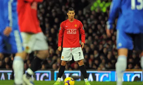 Top 10 chân sút phạt đỉnh nhất Premier League: Ronaldo đứng sau 2 người
